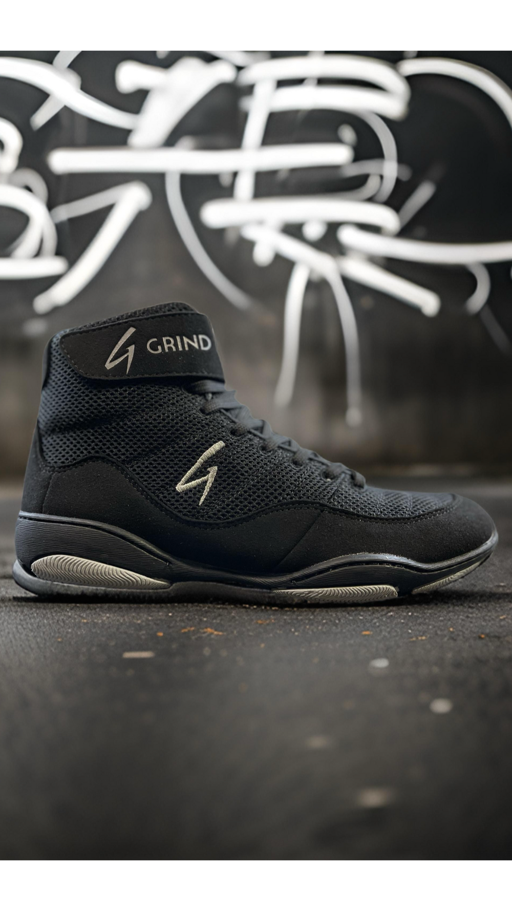Youth Impact V2 Black/Silver – Grind Mode Gear