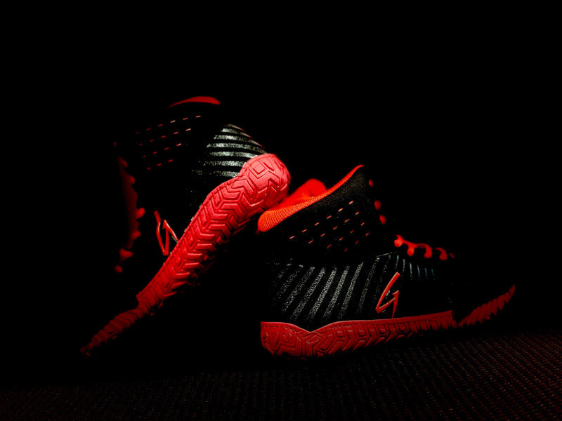 Escape V1 (Midnight Black/Fire Red)