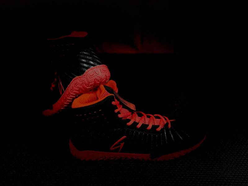 Escape V1 (Midnight Black/Fire Red)