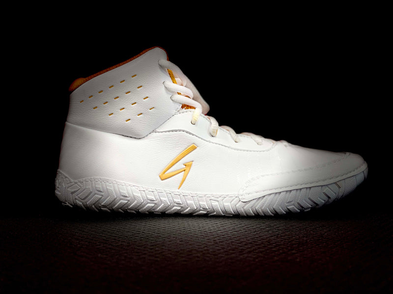 Escape V1 (White/Rustic Gold)